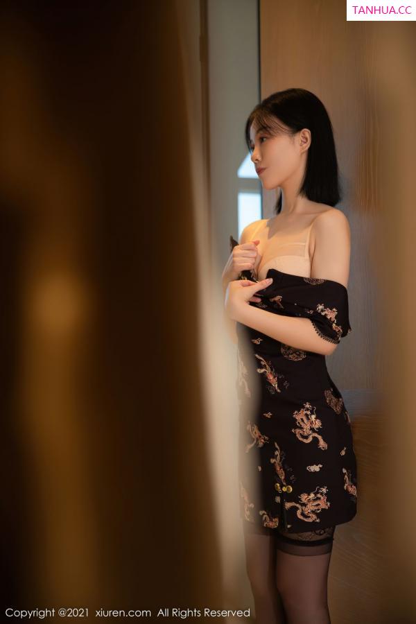 一颗甜蛋黄a  [XiuRen]高清写真图 2021.12.14 No.4334 一颗甜蛋黄a第20张图片